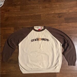 Ecko Unlimited Men's Cream and Brown Crewneck Sweater